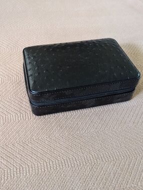 Black Men's Travel Cigar Case